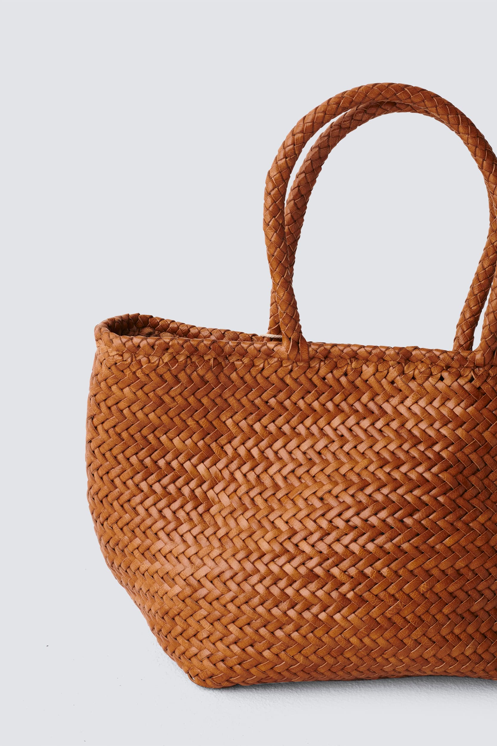 Grace Basket Small Tan - Image 4