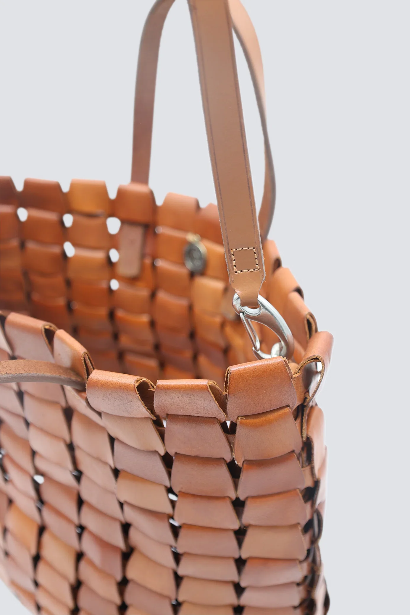 Link Tote Tan - Image 5